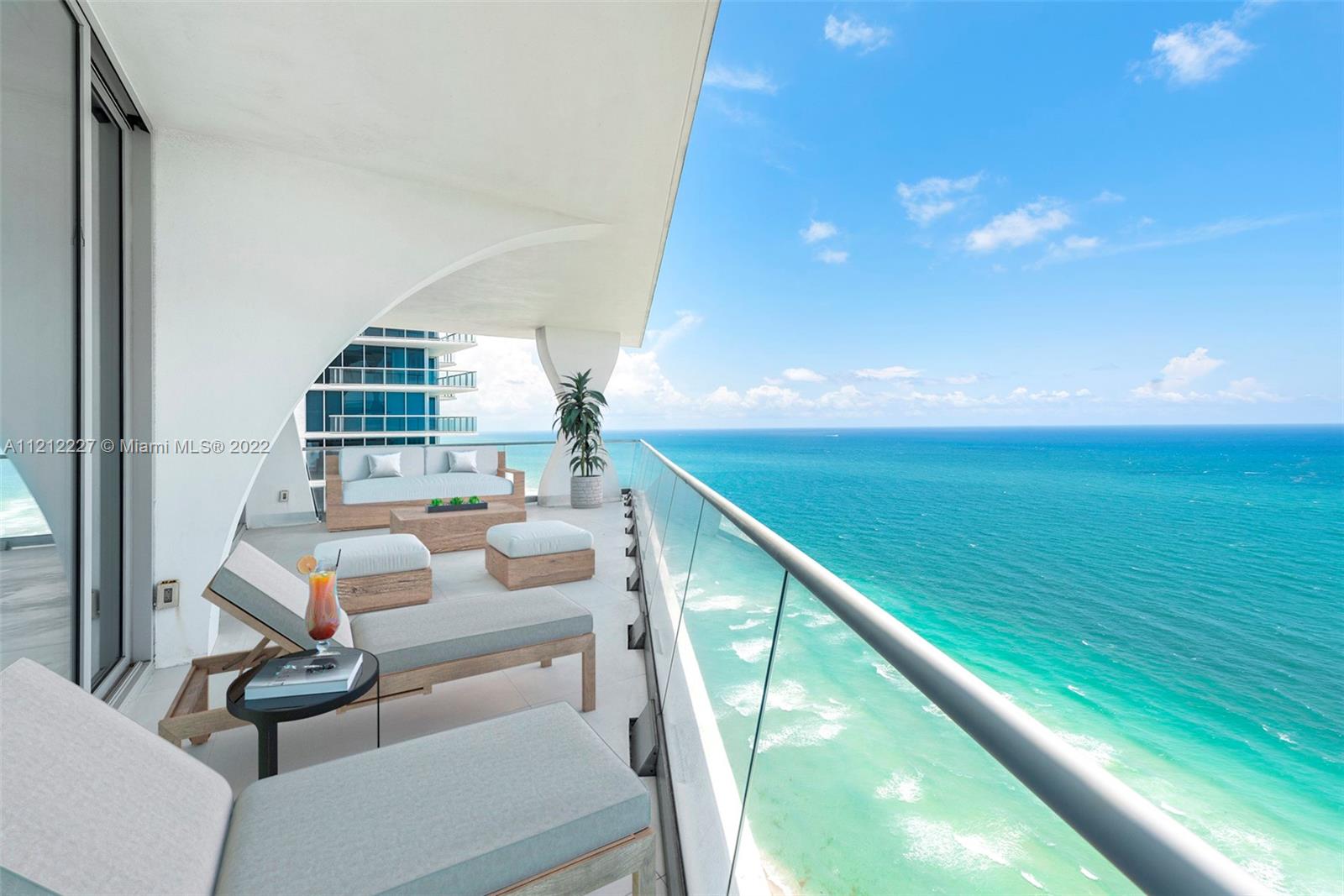 JADE SIGNATURE CONDO - Residential