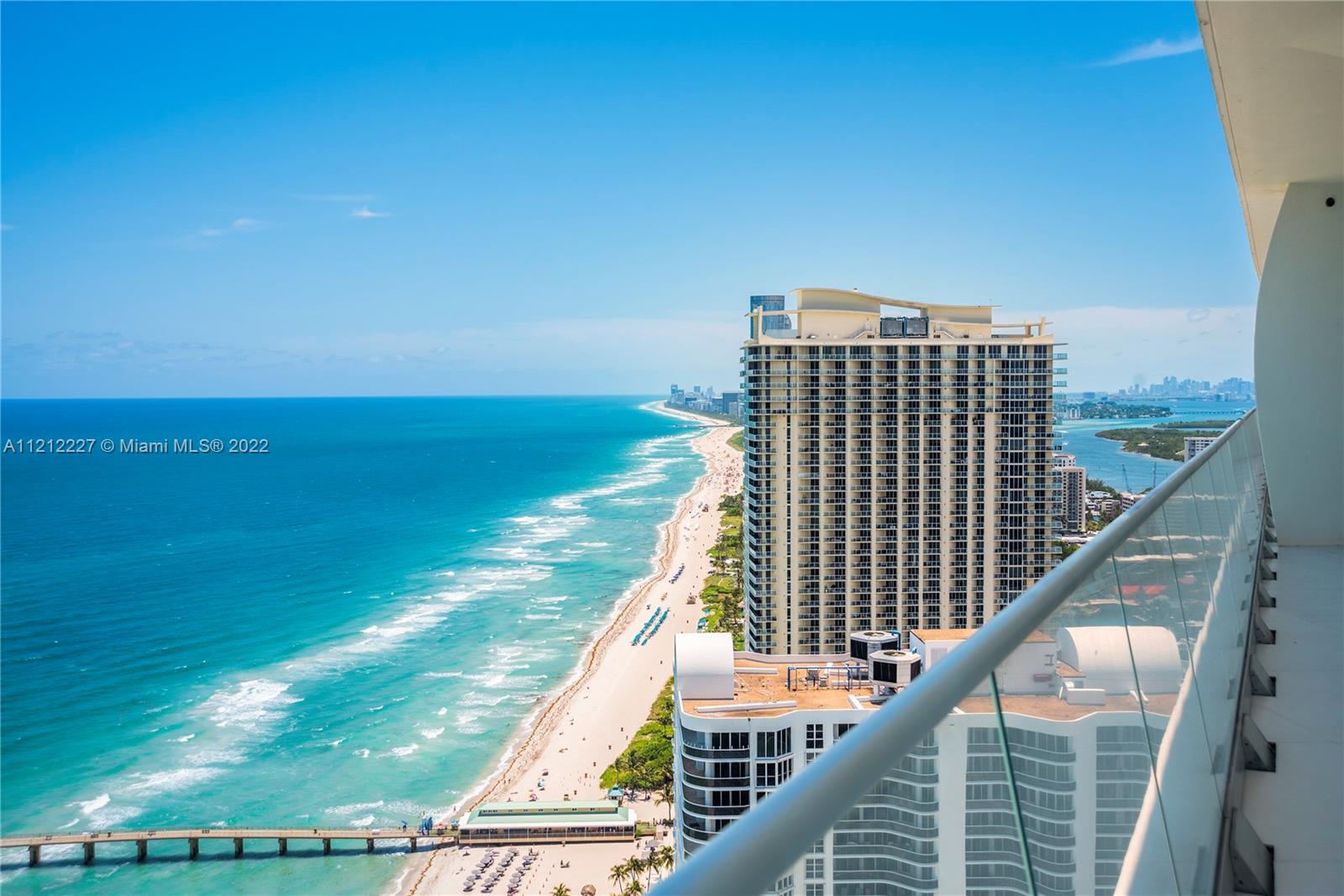 JADE SIGNATURE CONDO - Residential