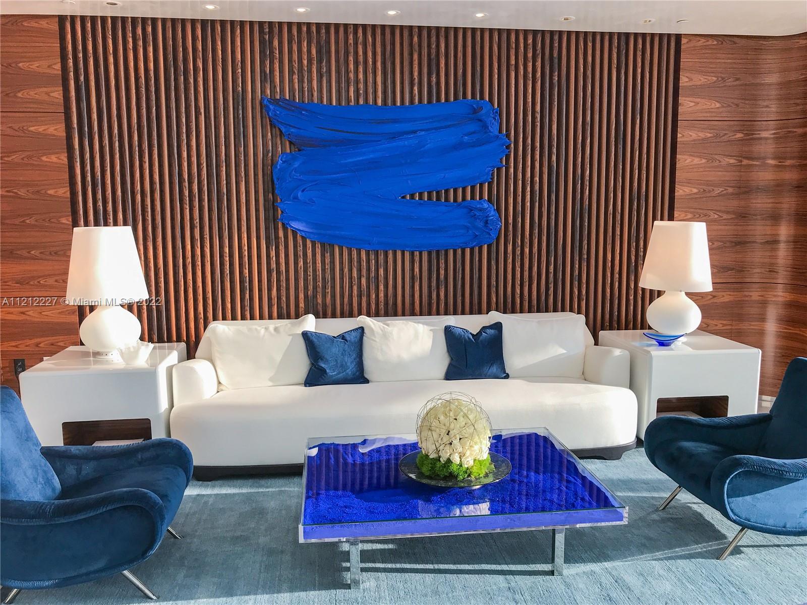 JADE SIGNATURE CONDO - Residential