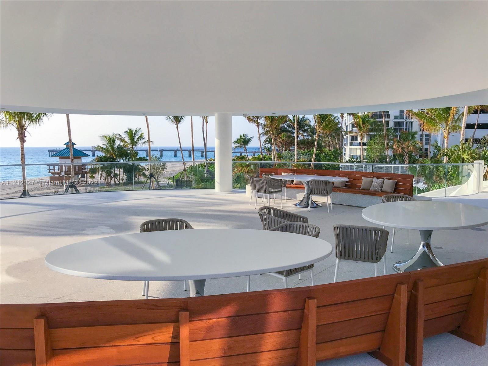 JADE SIGNATURE CONDO - Residential