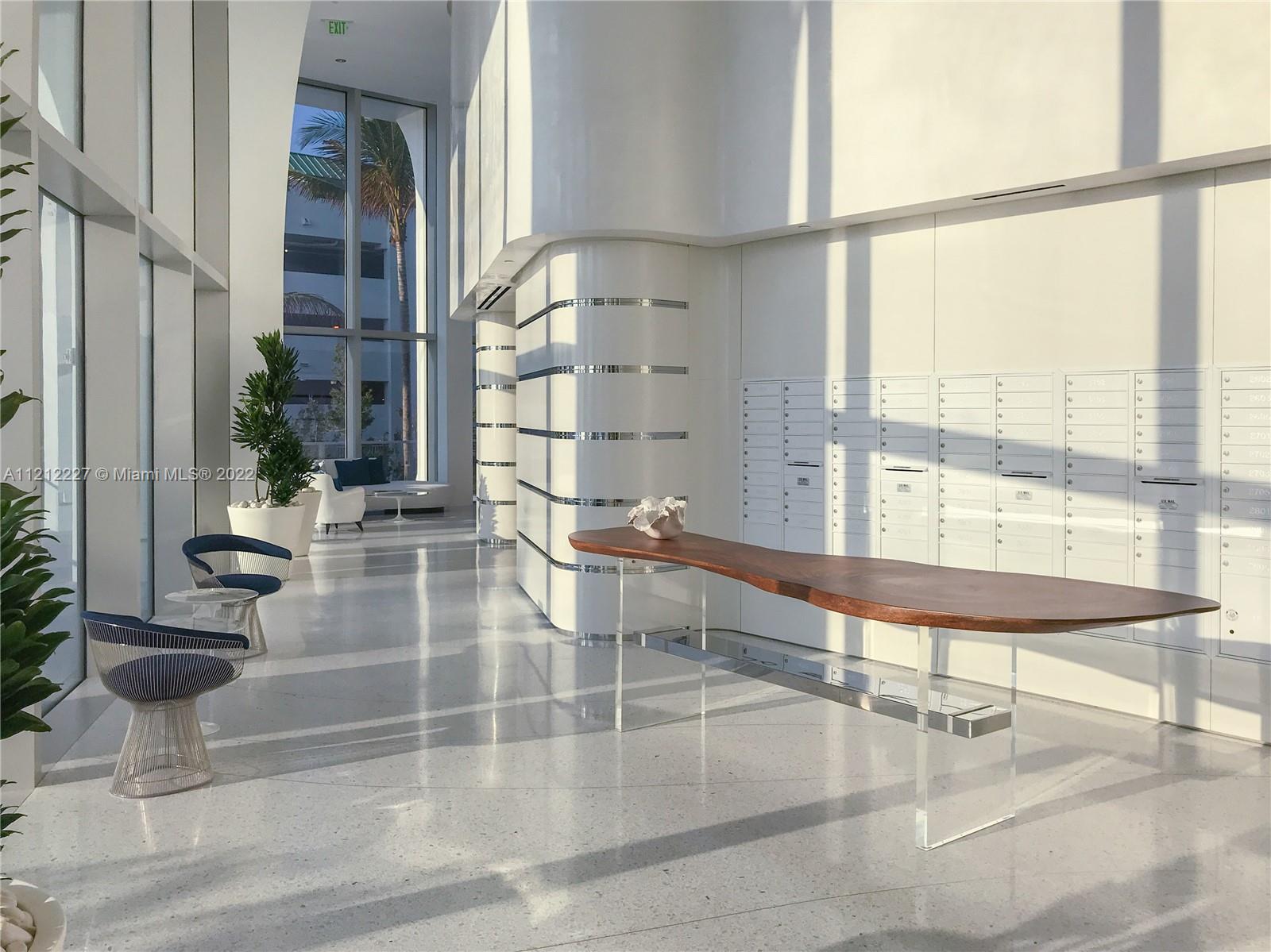 JADE SIGNATURE CONDO - Residential