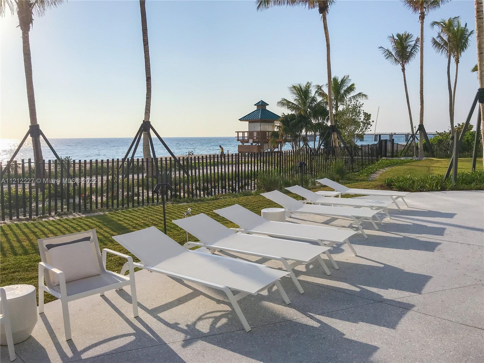 JADE SIGNATURE CONDO - Residential