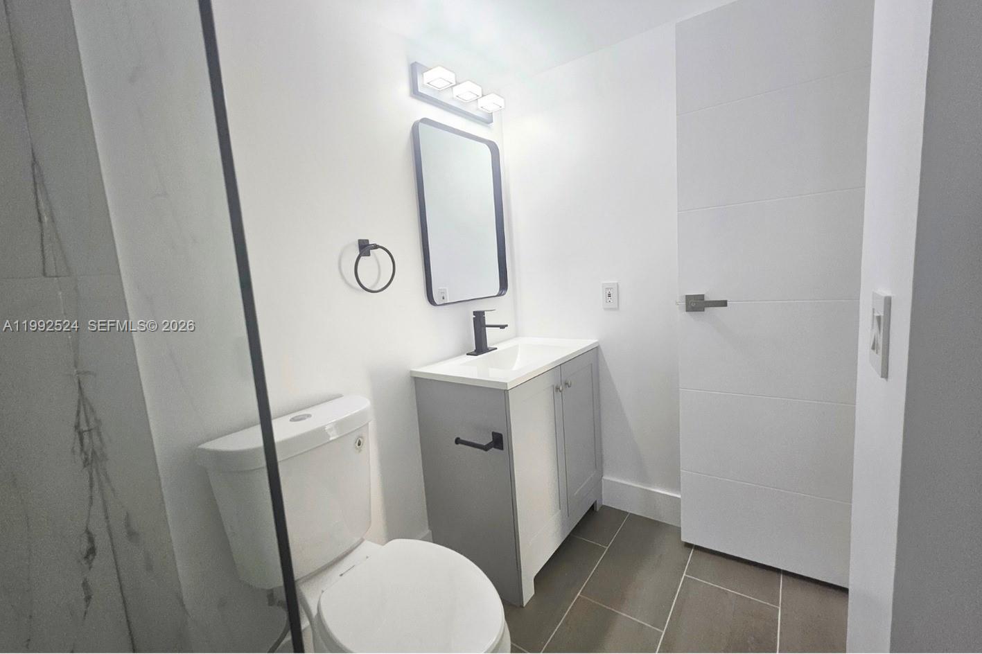 HIDDEN HARBOR CONDOMINIUM - Residential