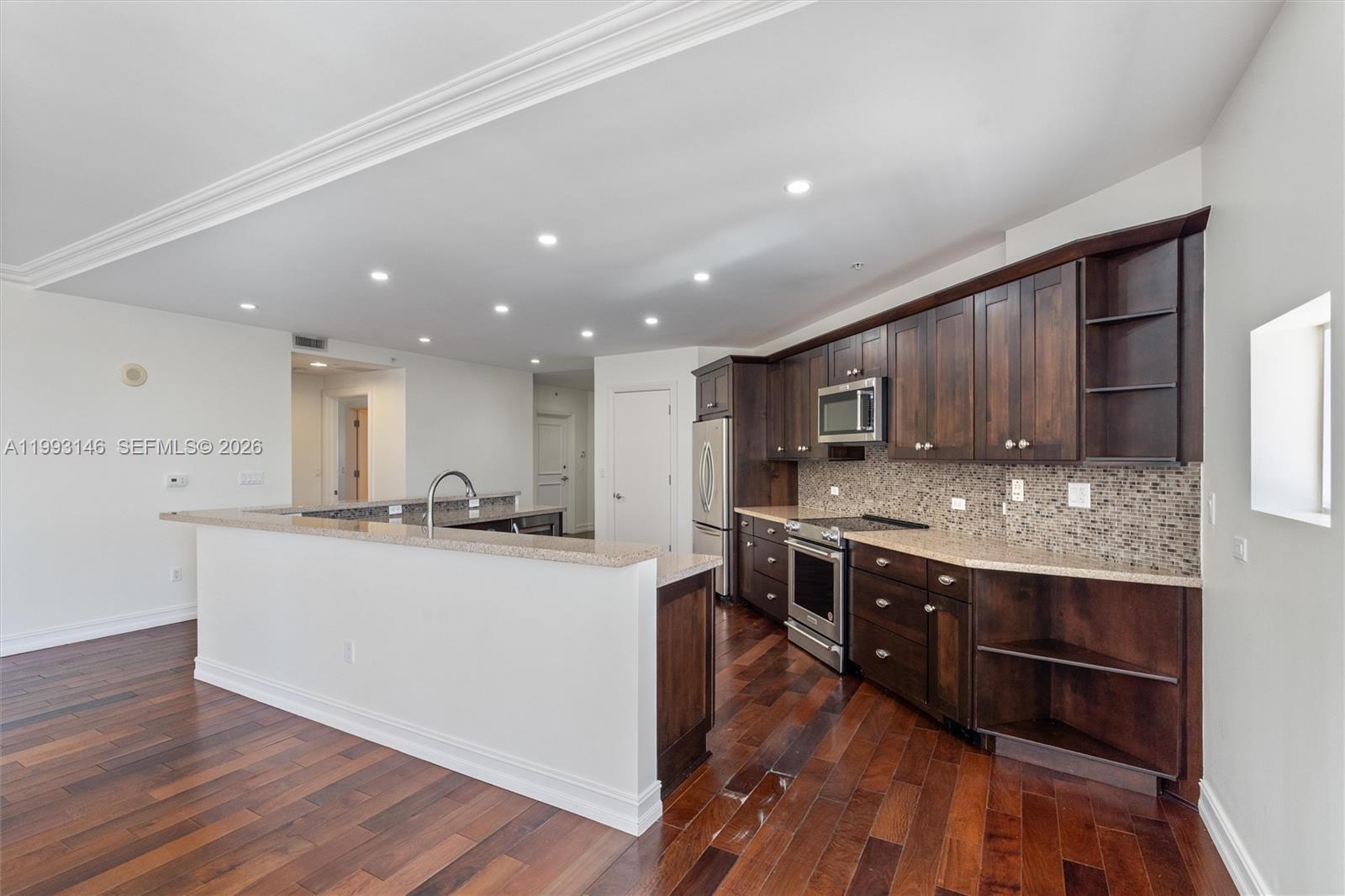 PALMETTO FIFTH AVENUE CON - Residential