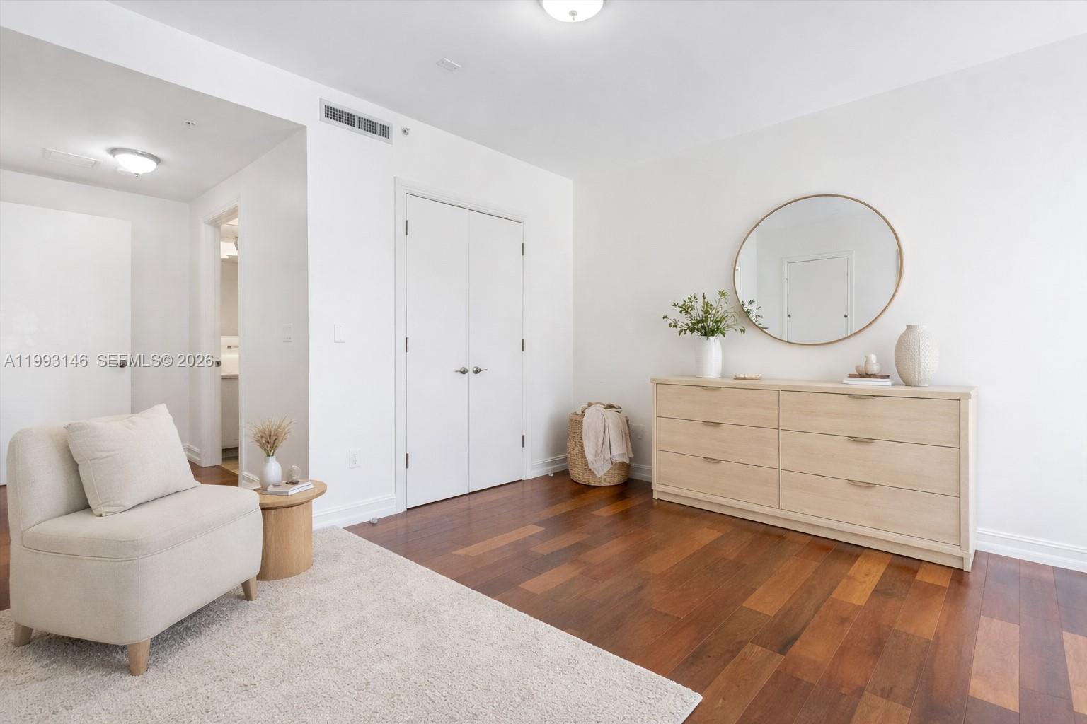 PALMETTO FIFTH AVENUE CON - Residential