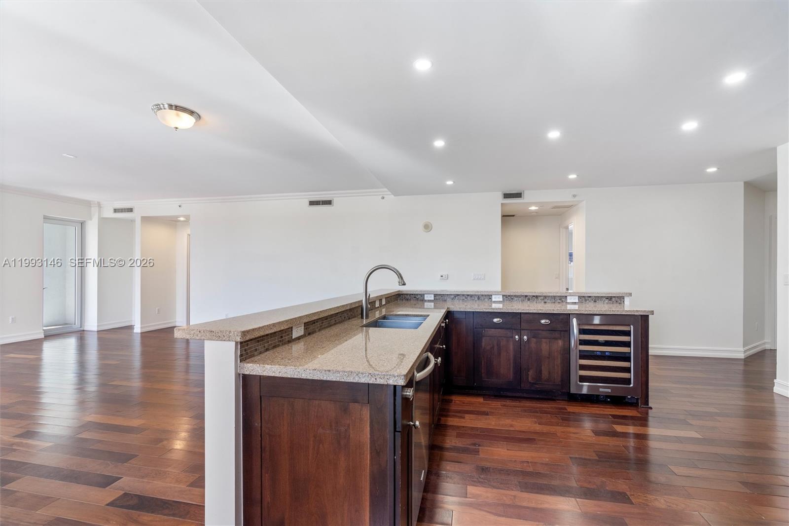 PALMETTO FIFTH AVENUE CON - Residential