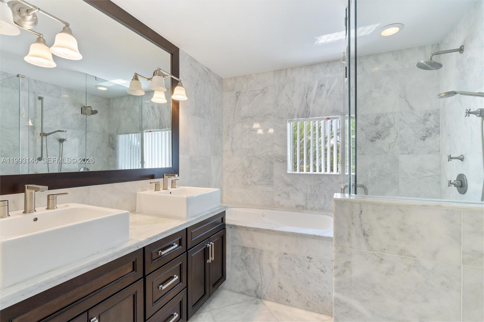 PALMETTO FIFTH AVENUE CON - Residential