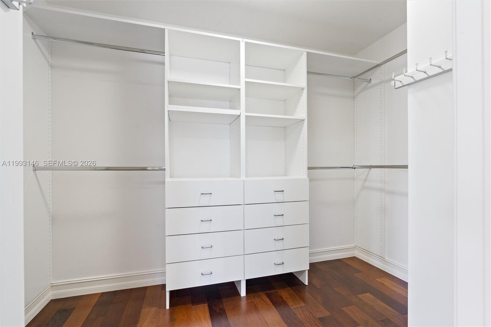 PALMETTO FIFTH AVENUE CON - Residential