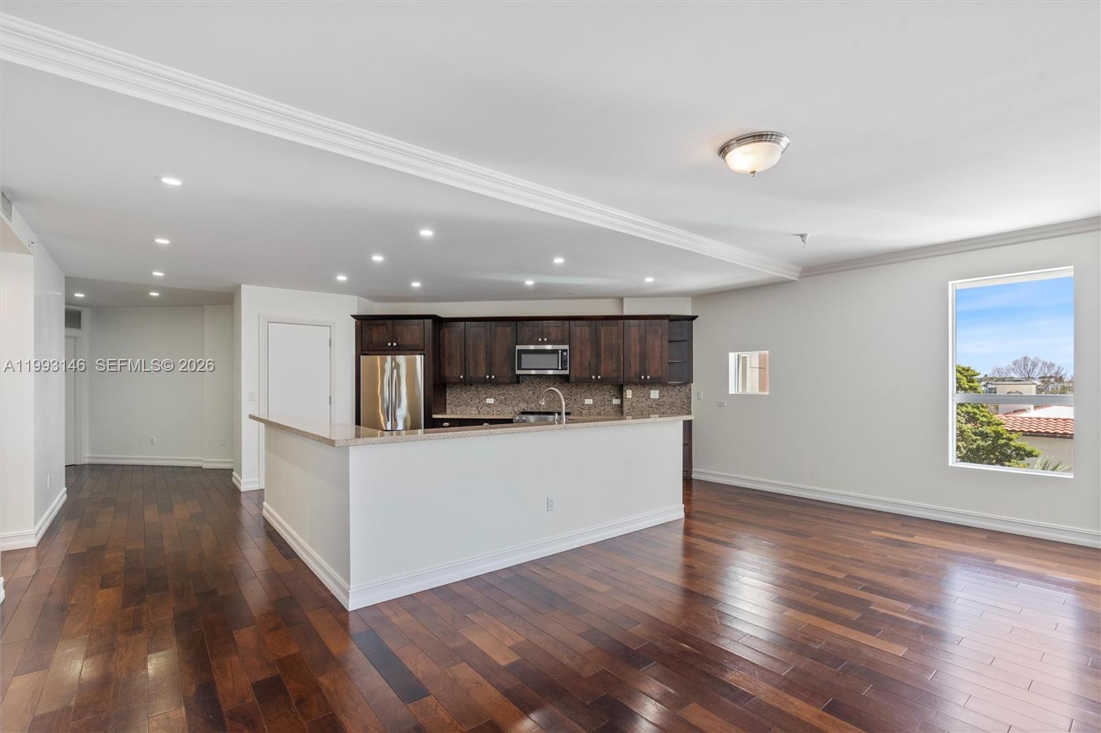 PALMETTO FIFTH AVENUE CON - Residential