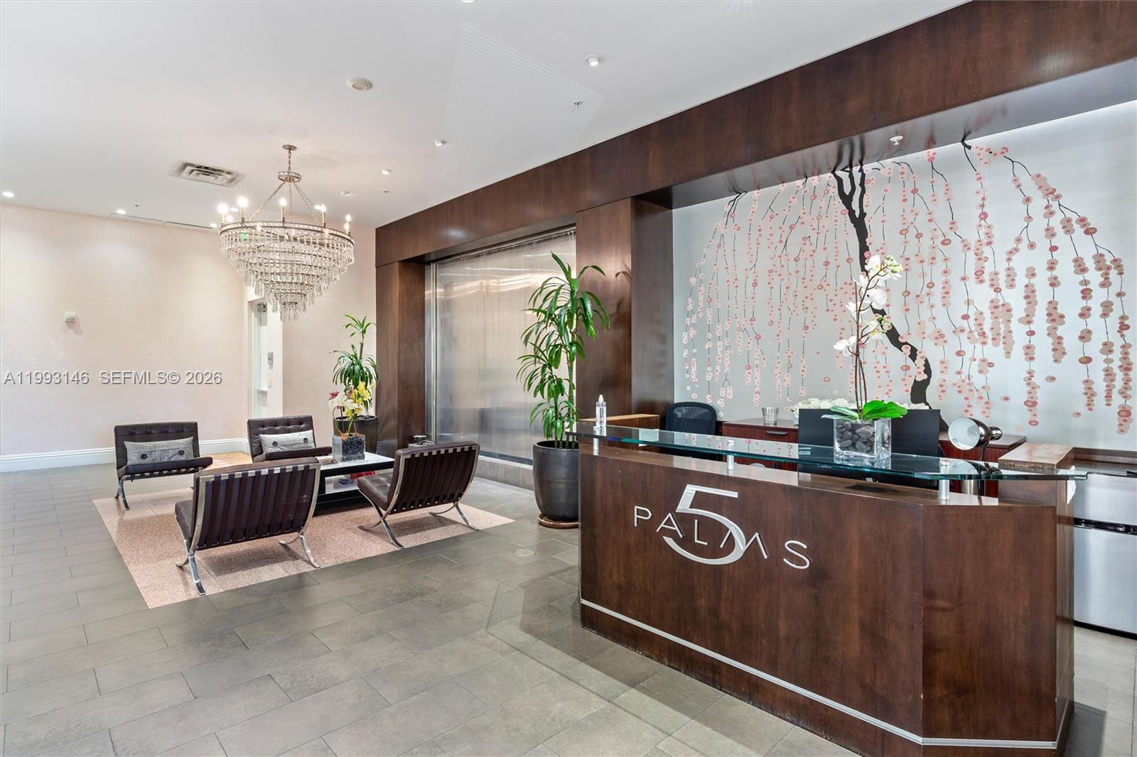 PALMETTO FIFTH AVENUE CON - Residential