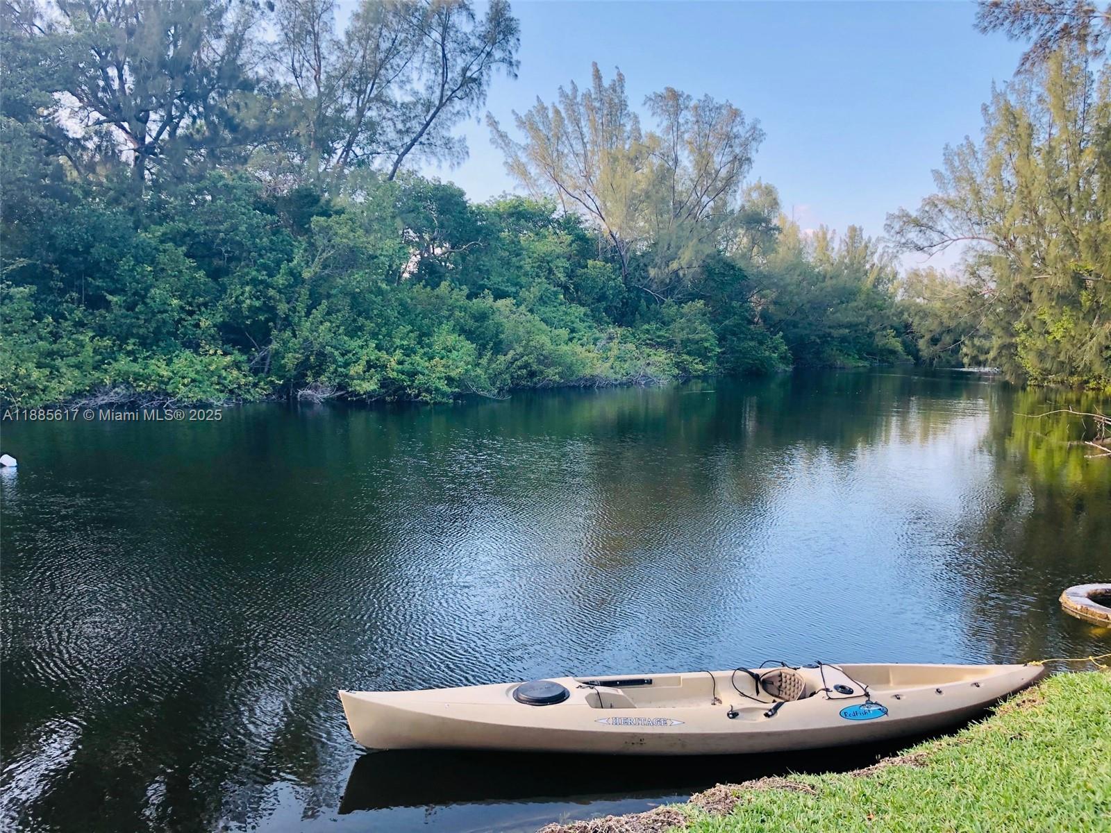 CLIFF LAKE VILLAS CO-OP - Residential Lease