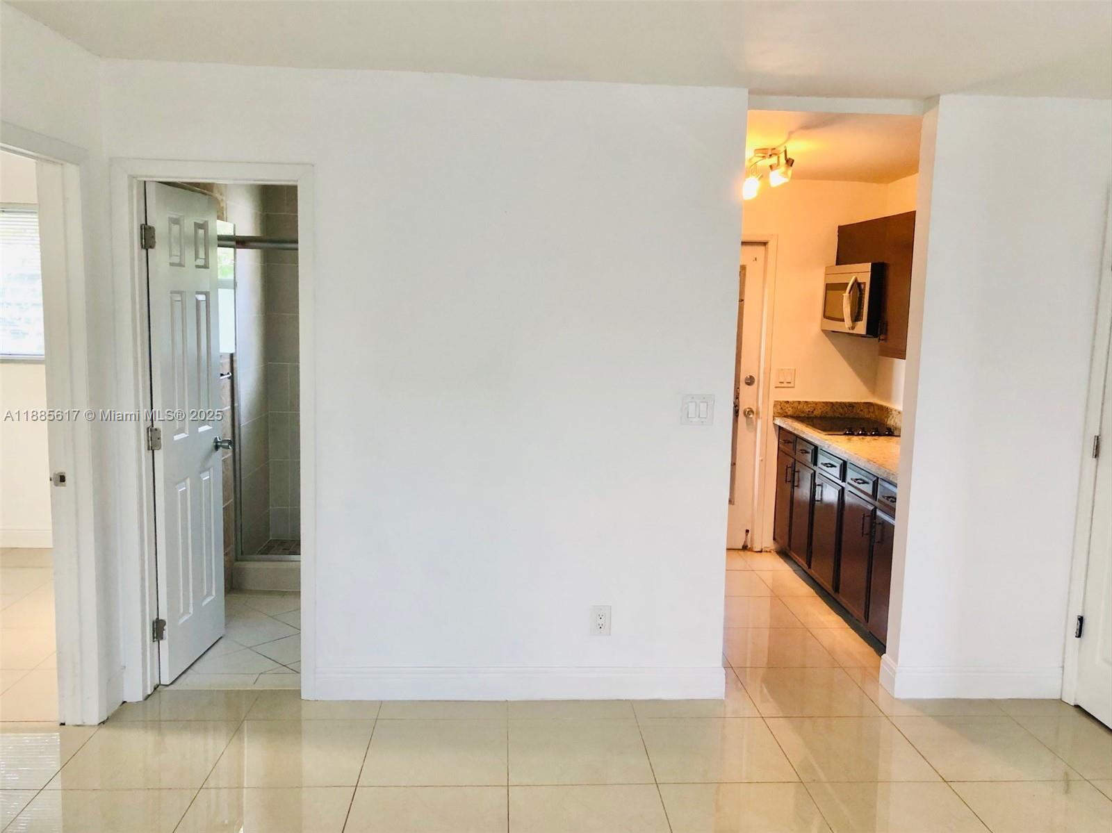 CLIFF LAKE VILLAS CO-OP - Residential Lease