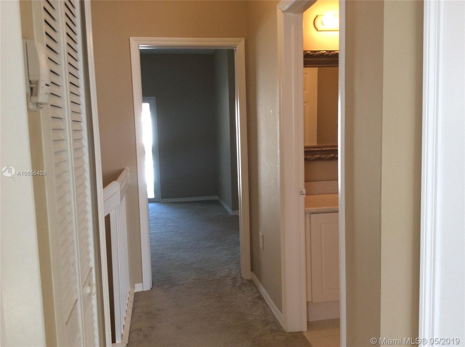 SAGA BAY TOWNHOMES 1ST AD - Residential