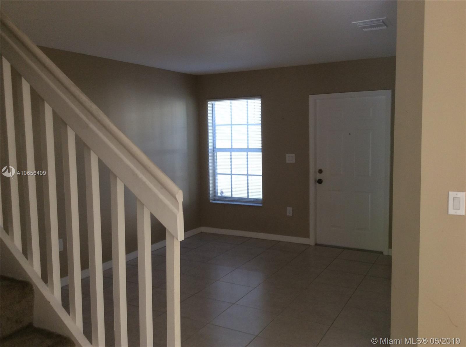 SAGA BAY TOWNHOMES 1ST AD - Residential