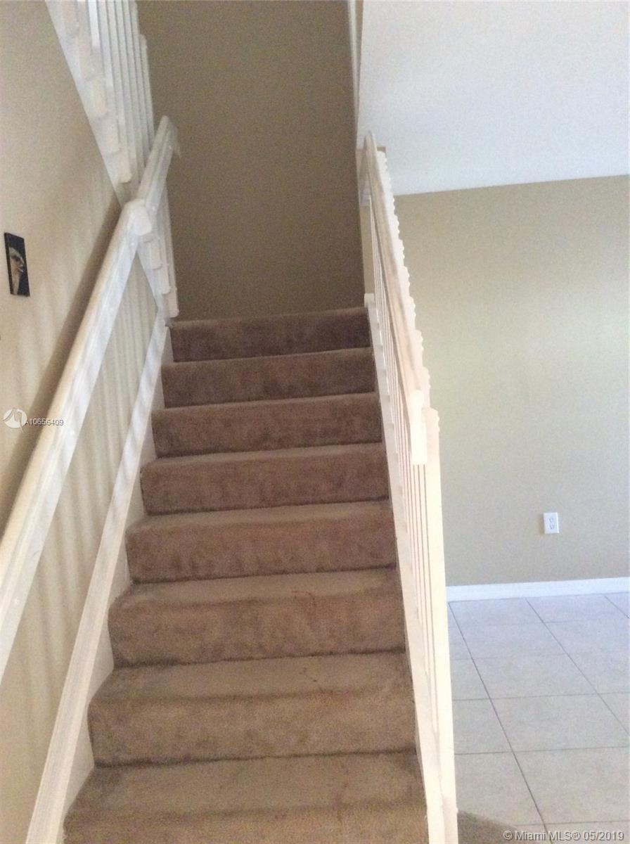 SAGA BAY TOWNHOMES 1ST AD - Residential