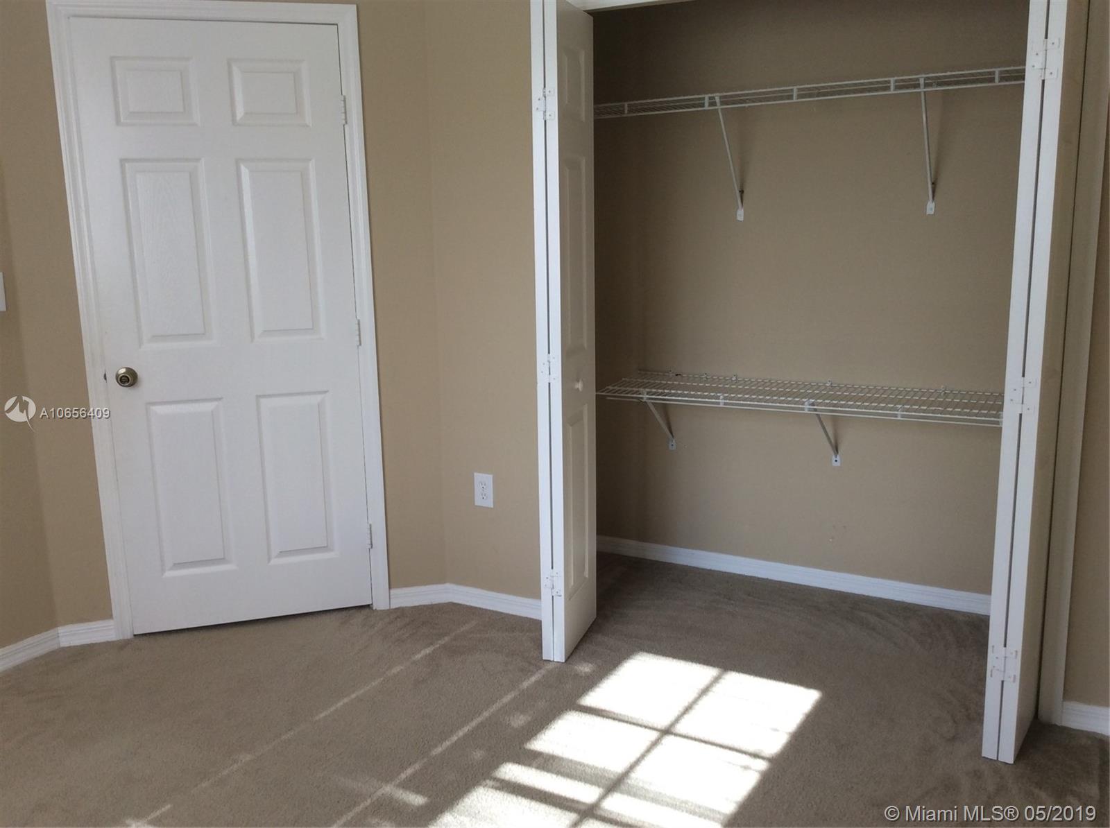 SAGA BAY TOWNHOMES 1ST AD - Residential