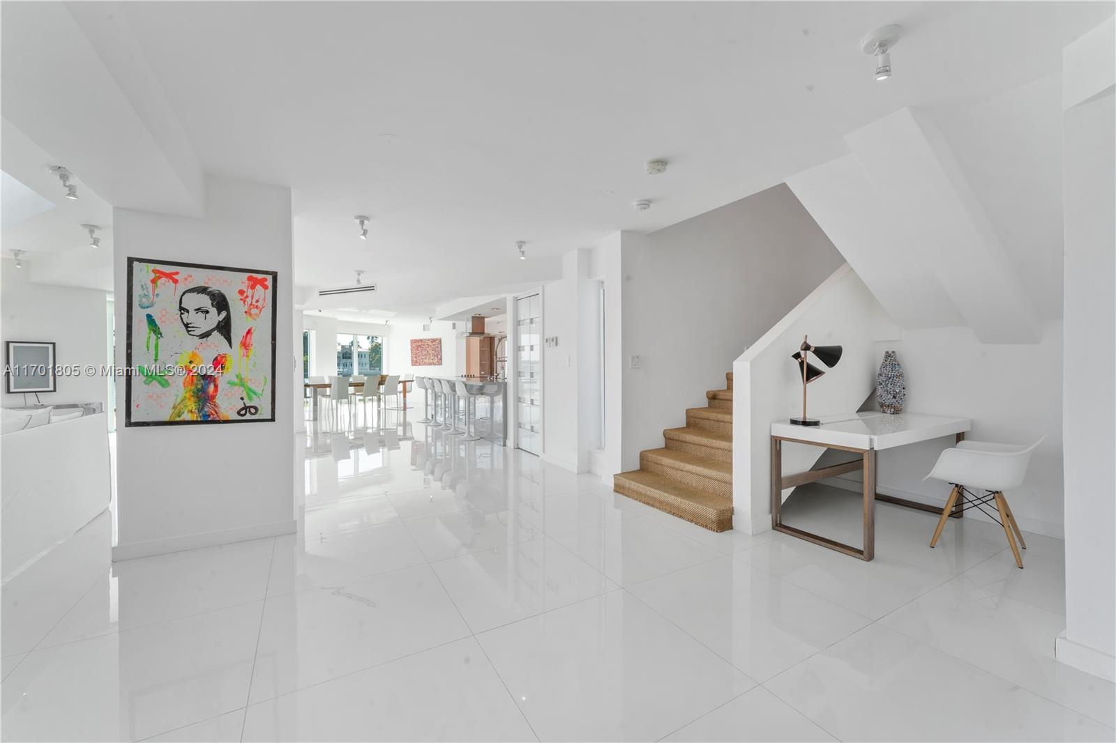 TREASURE ISLAND - Residential Lease