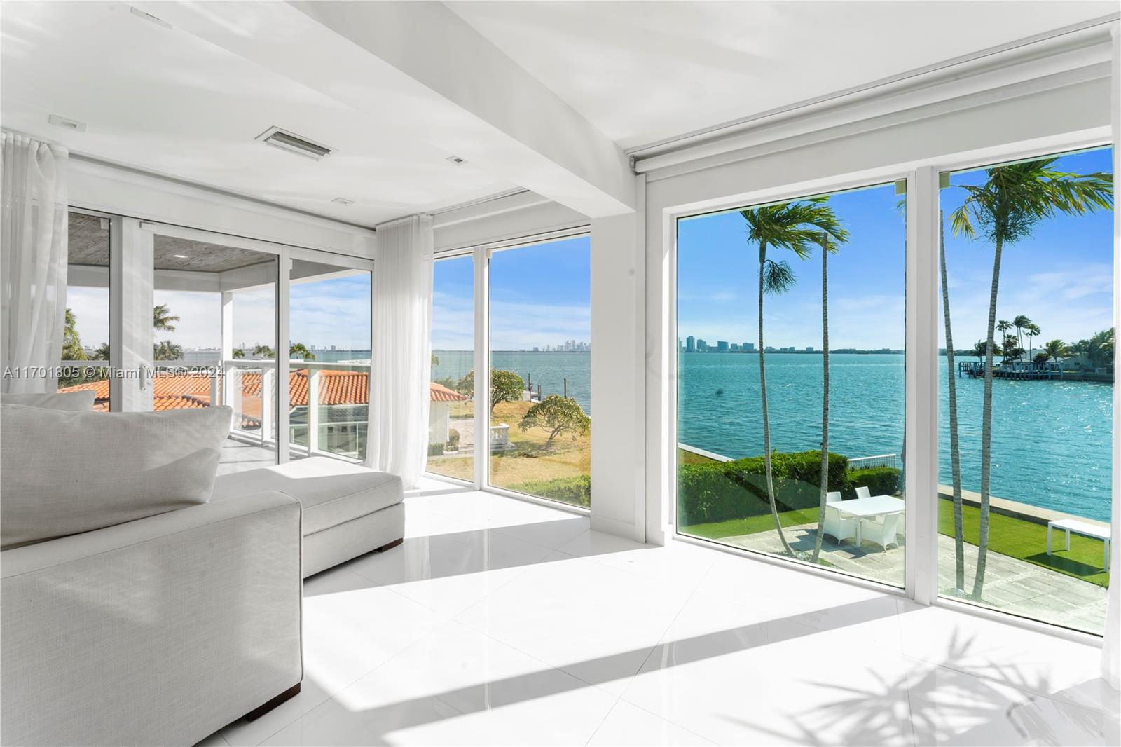 TREASURE ISLAND - Residential Lease