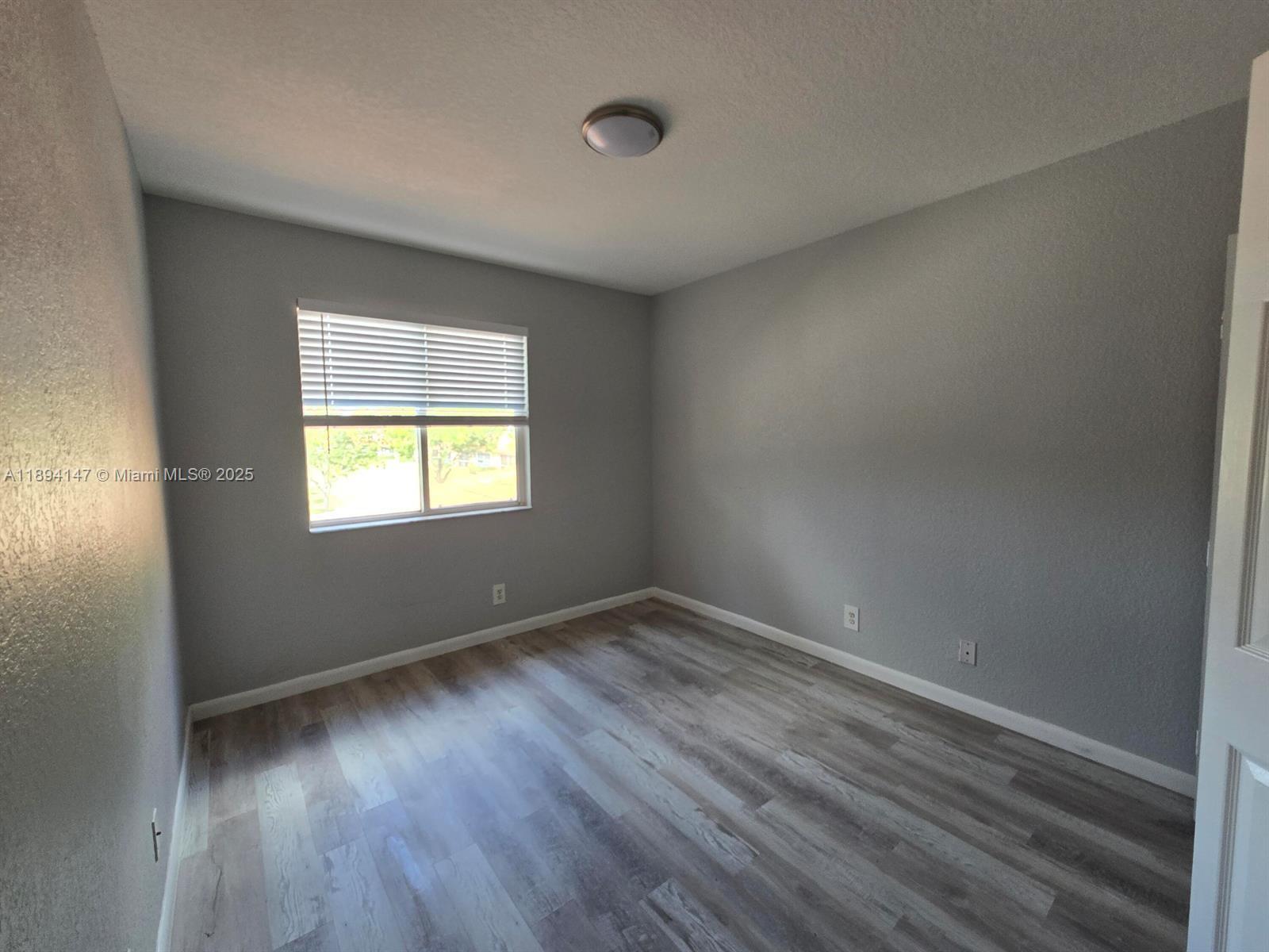 RENAISSANCE SEC 4 1 - Residential Lease