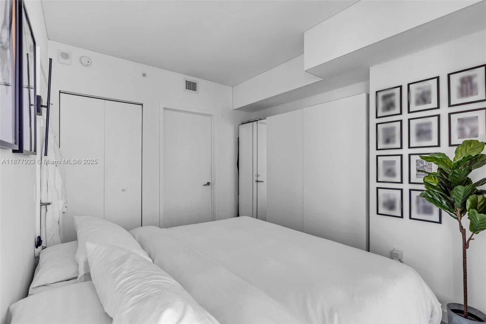 PARAISO BAYVIEWS CONDO - Residential