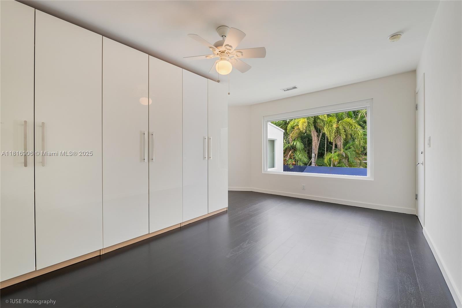 COCONUT GROVE MANOR - Residential Lease