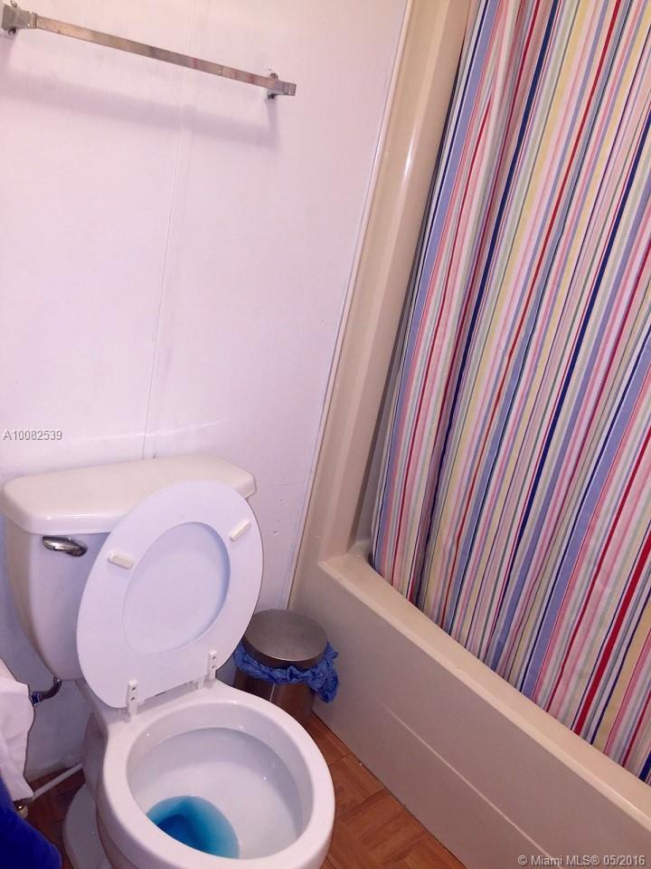 Hallandale Trailer Estate - Residential Lease