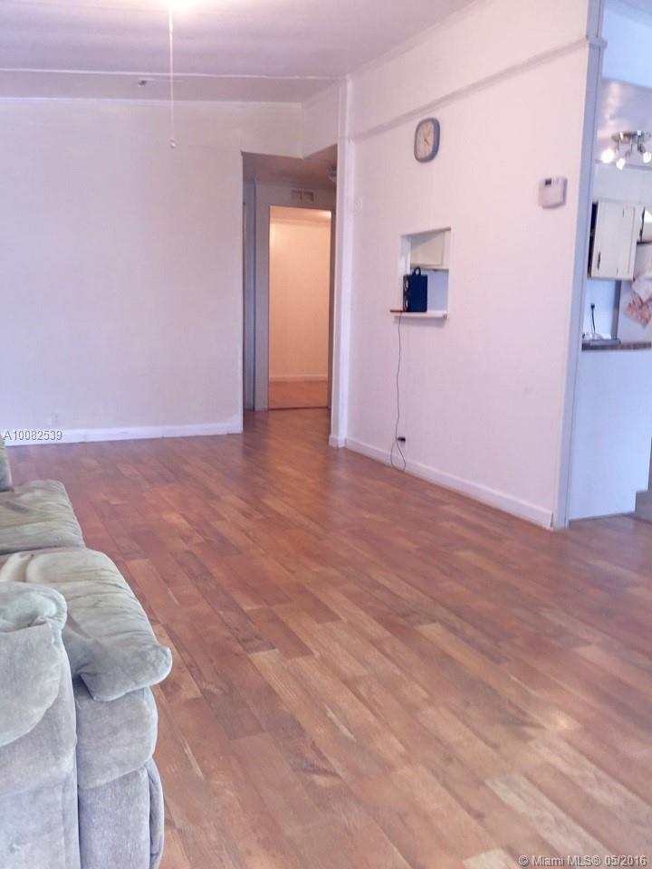 Hallandale Trailer Estate - Residential Lease