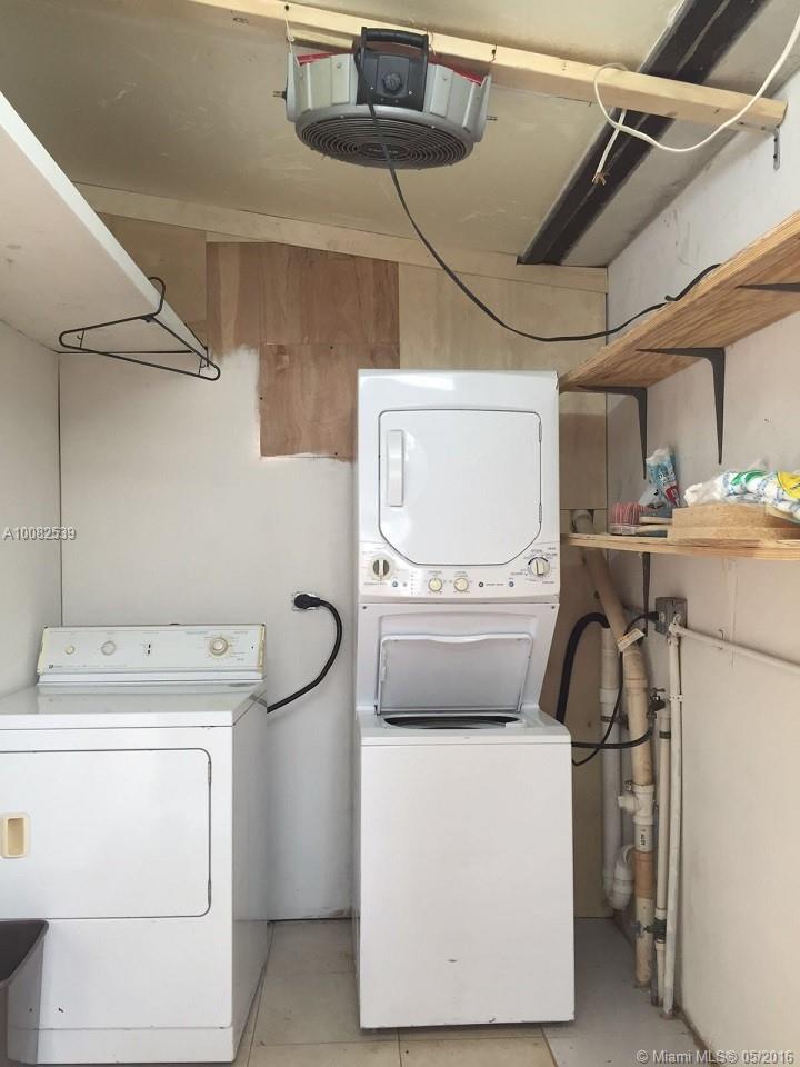 Hallandale Trailer Estate - Residential Lease