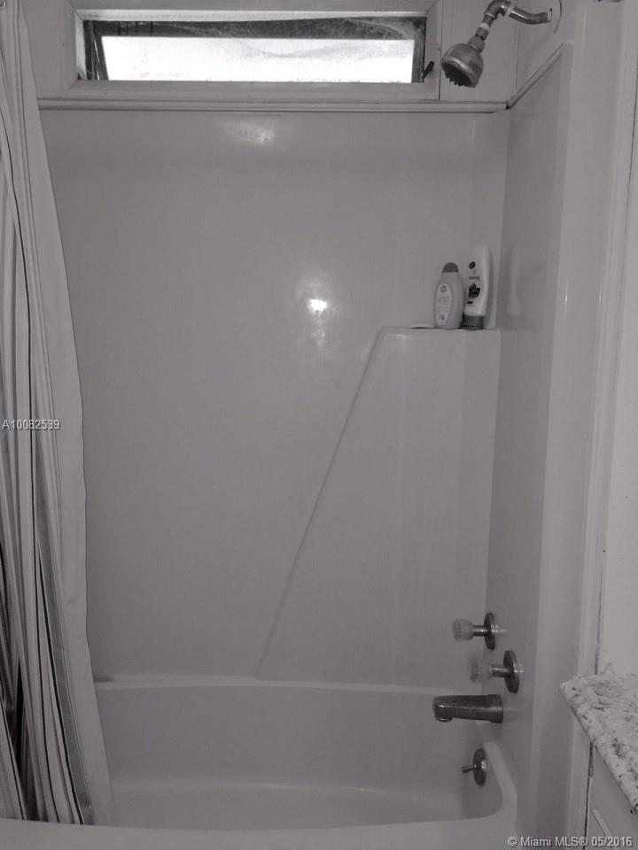 Hallandale Trailer Estate - Residential Lease