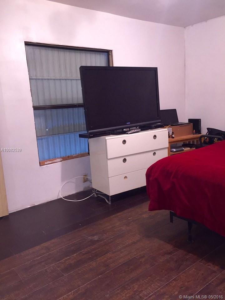 Hallandale Trailer Estate - Residential Lease