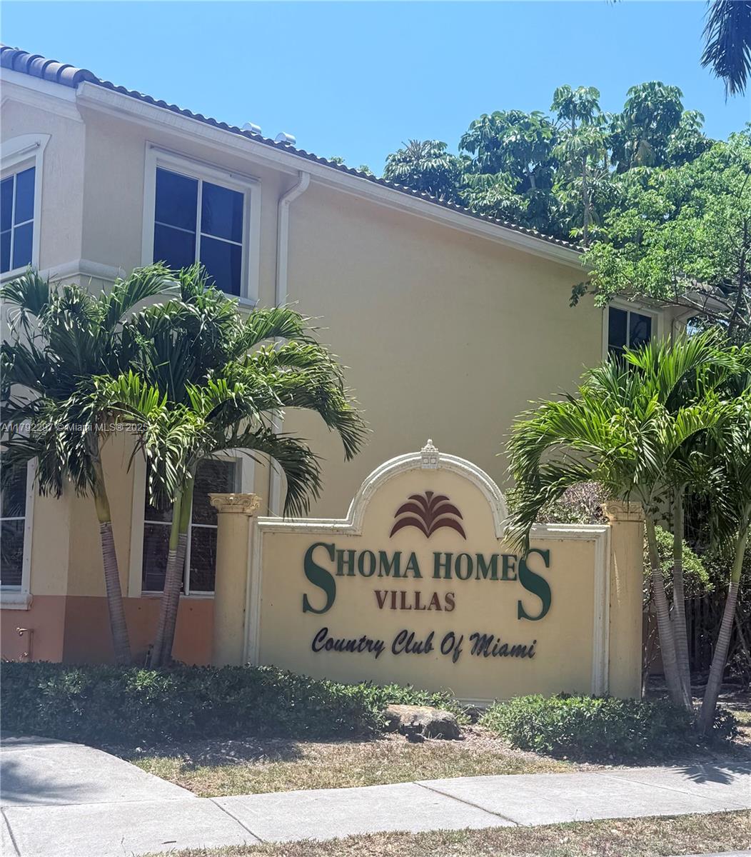 7060 NW 177th St 102-12