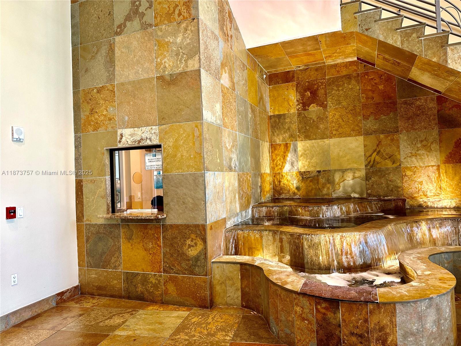 DUO CONDOMINIUM EAST - Residential