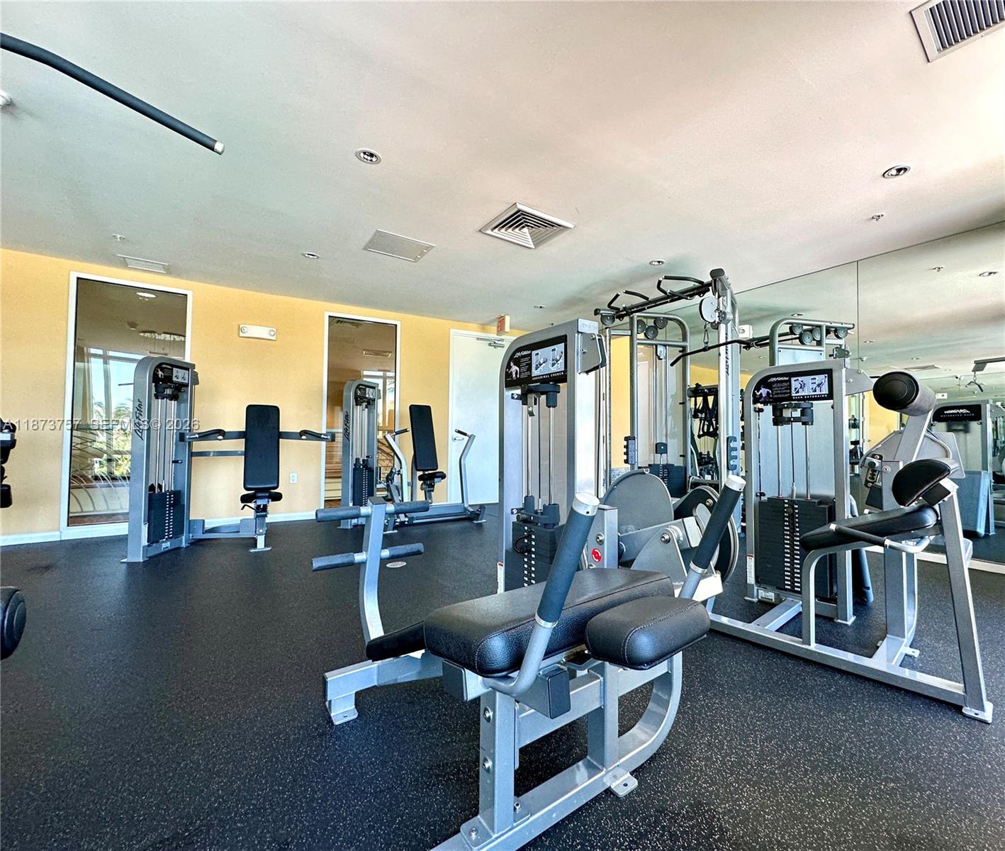 DUO CONDOMINIUM EAST - Residential