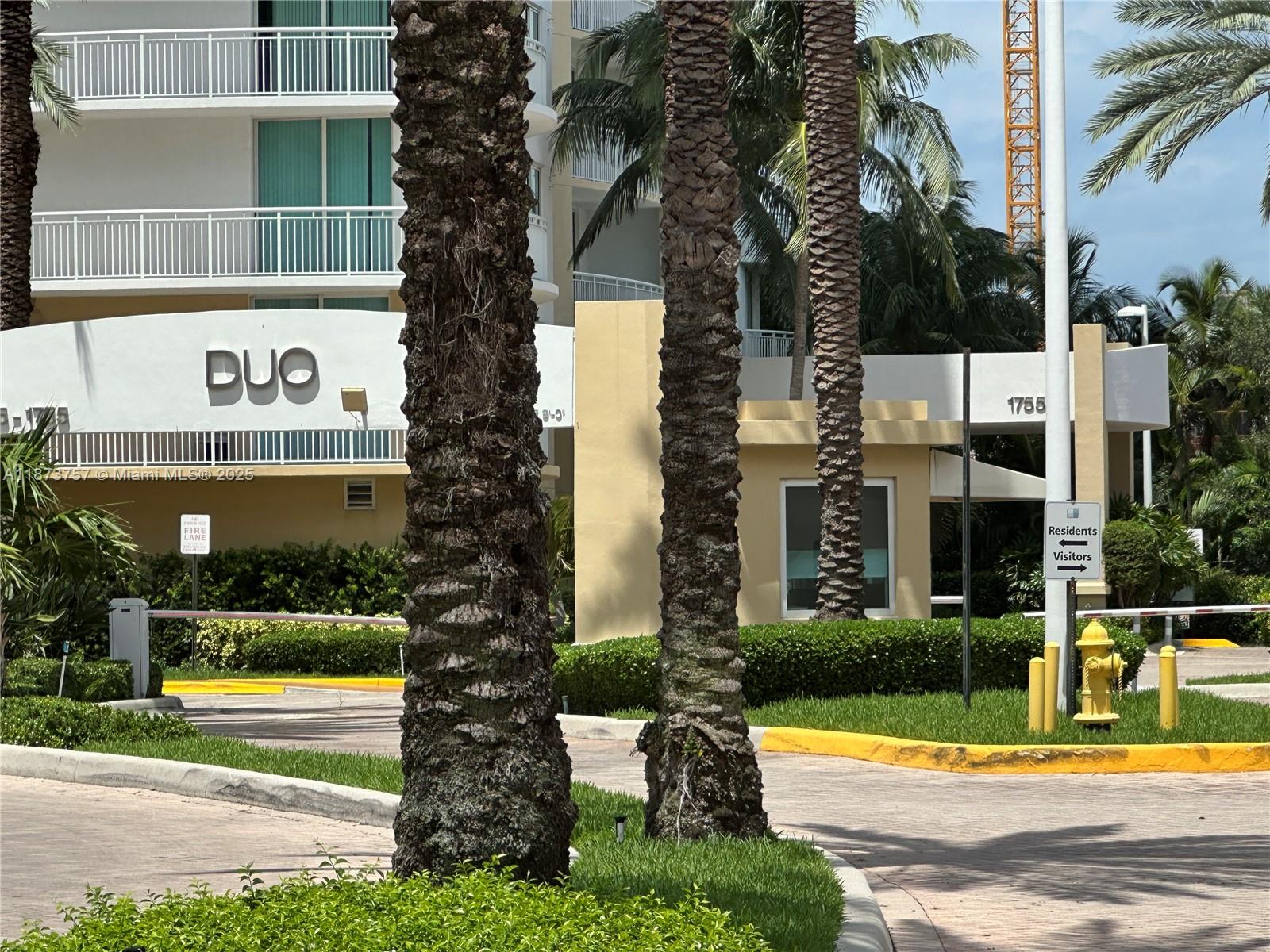 DUO CONDOMINIUM EAST - Residential