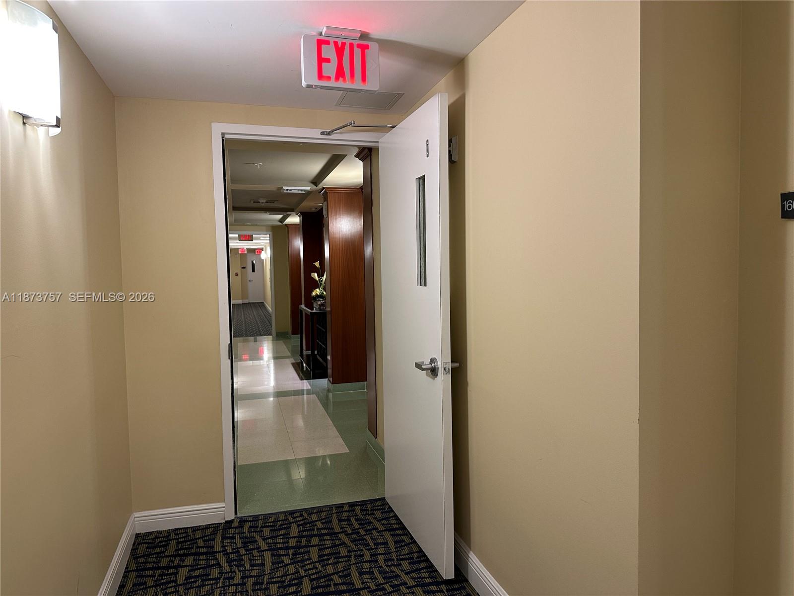 DUO CONDOMINIUM EAST - Residential