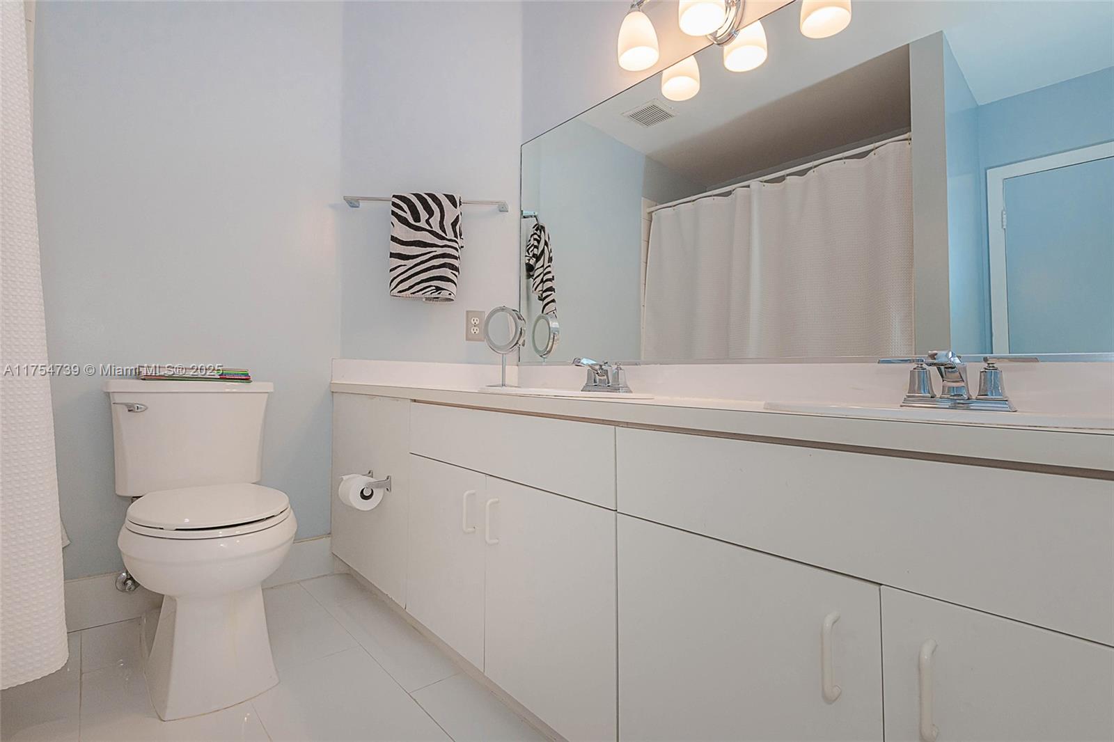 RIVER PARC ESTATES - Residential