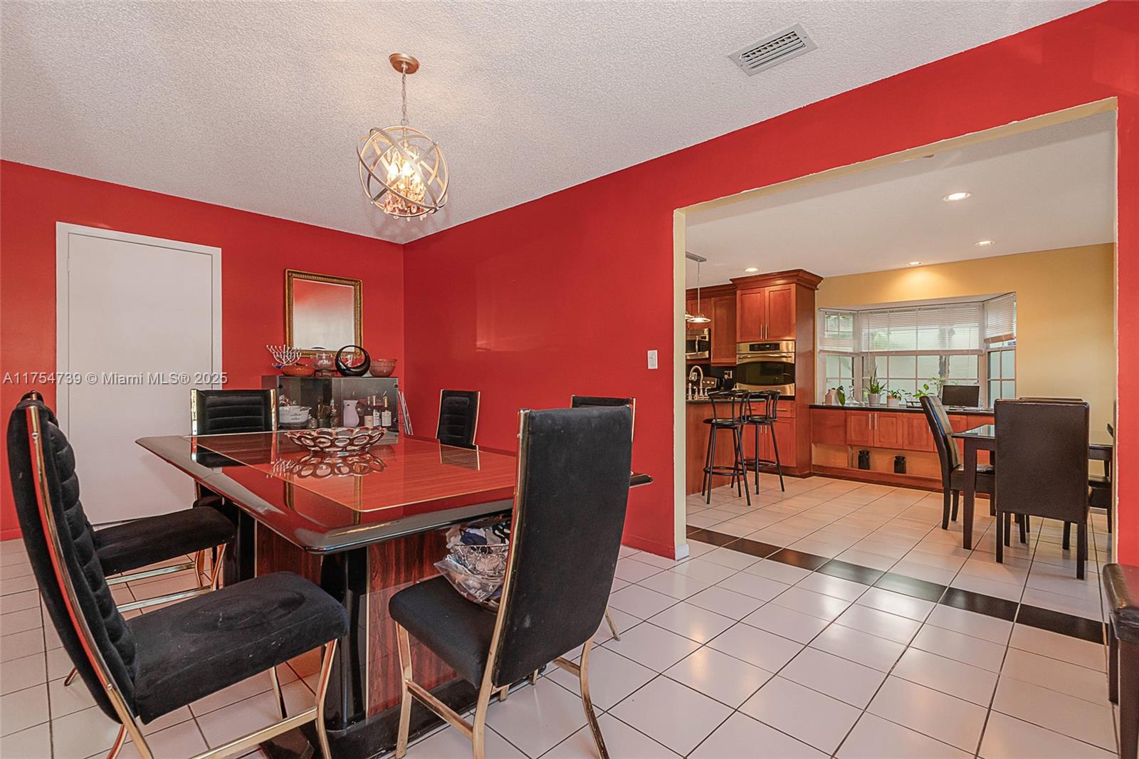 RIVER PARC ESTATES - Residential