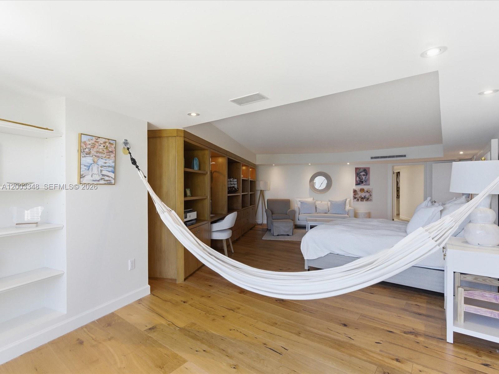 MAR-AZUL CONDO - Residential