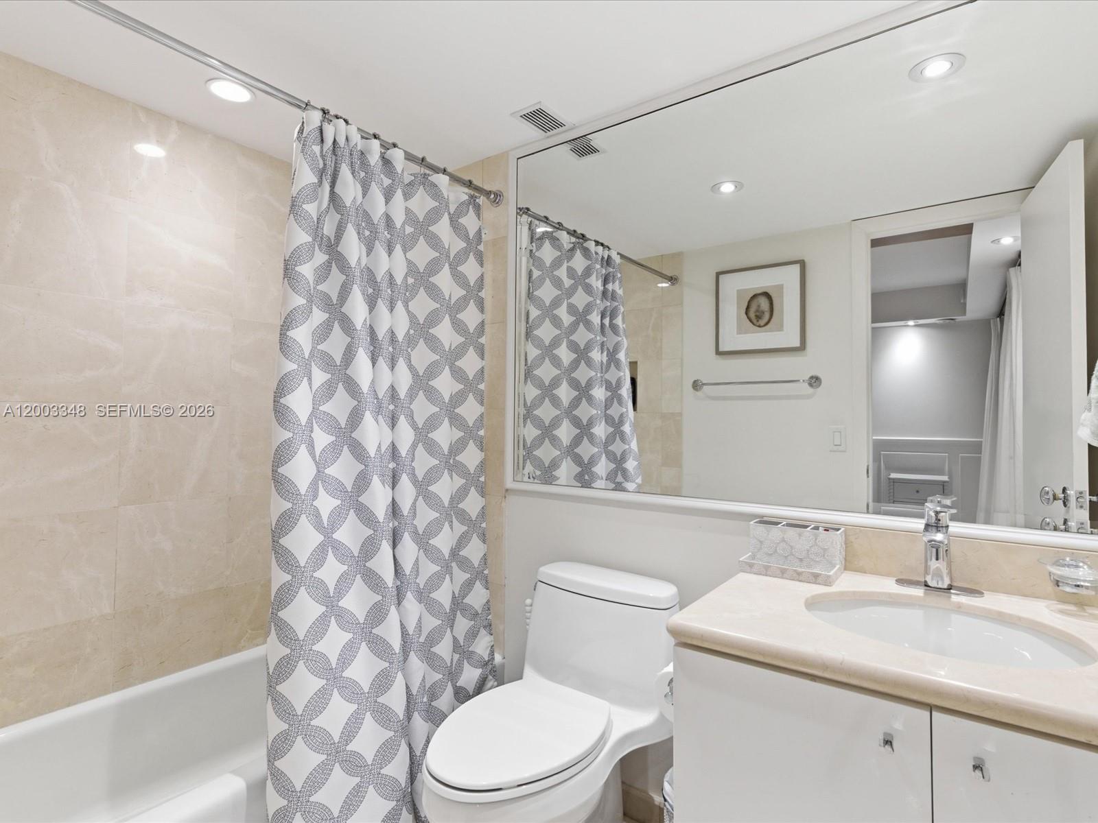 MAR-AZUL CONDO - Residential