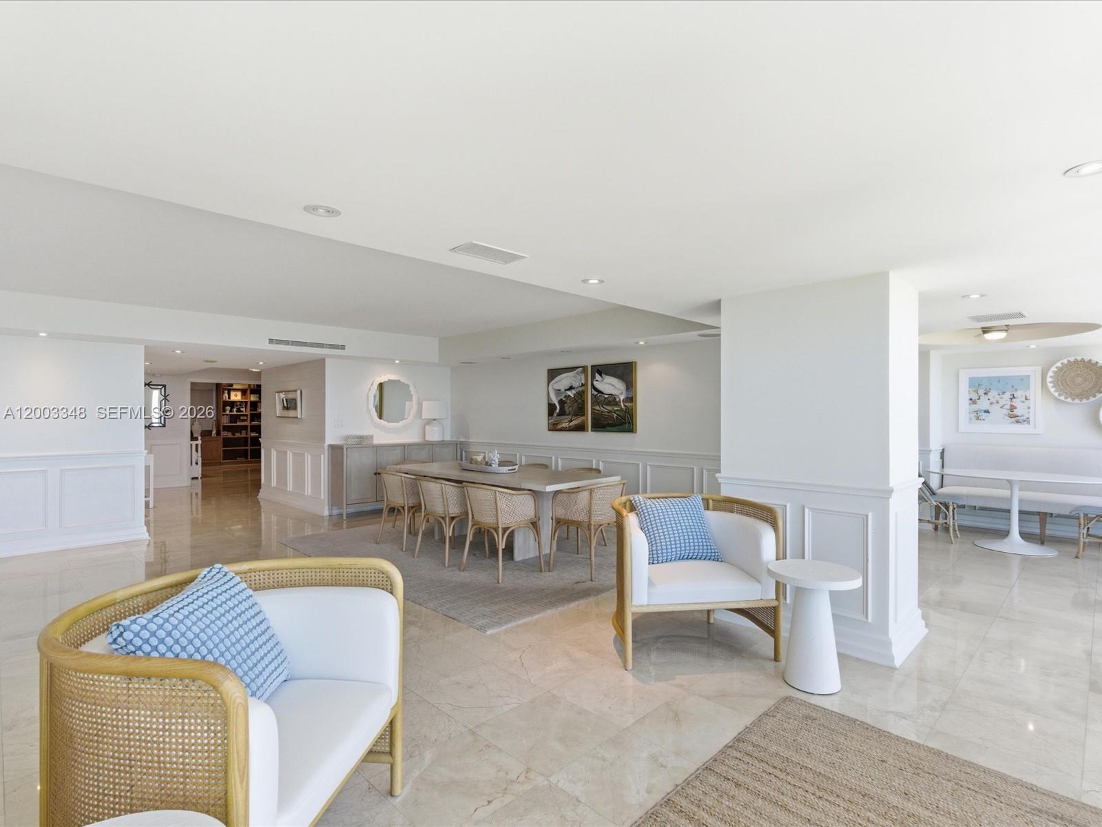 MAR-AZUL CONDO - Residential