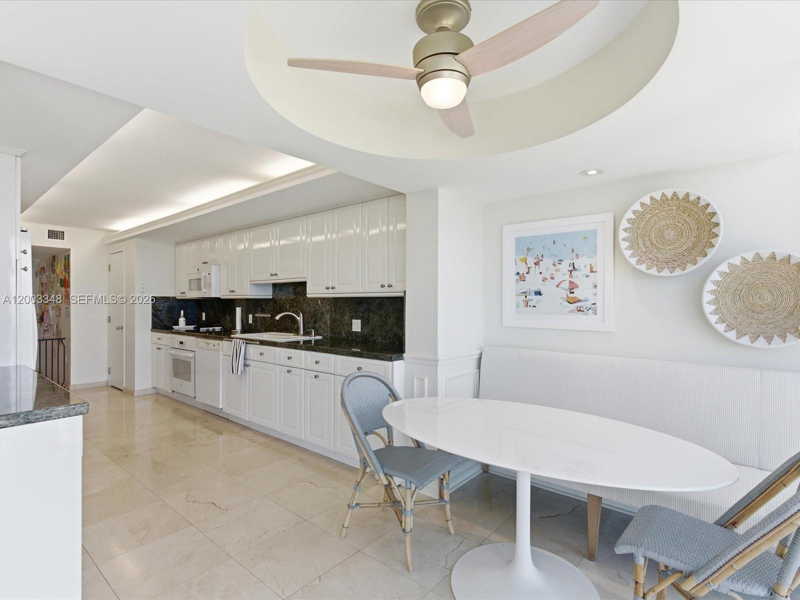 MAR-AZUL CONDO - Residential