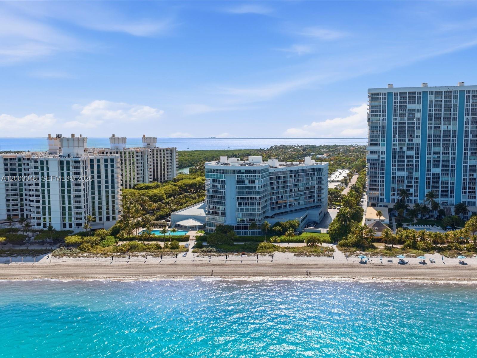 MAR-AZUL CONDO - Residential