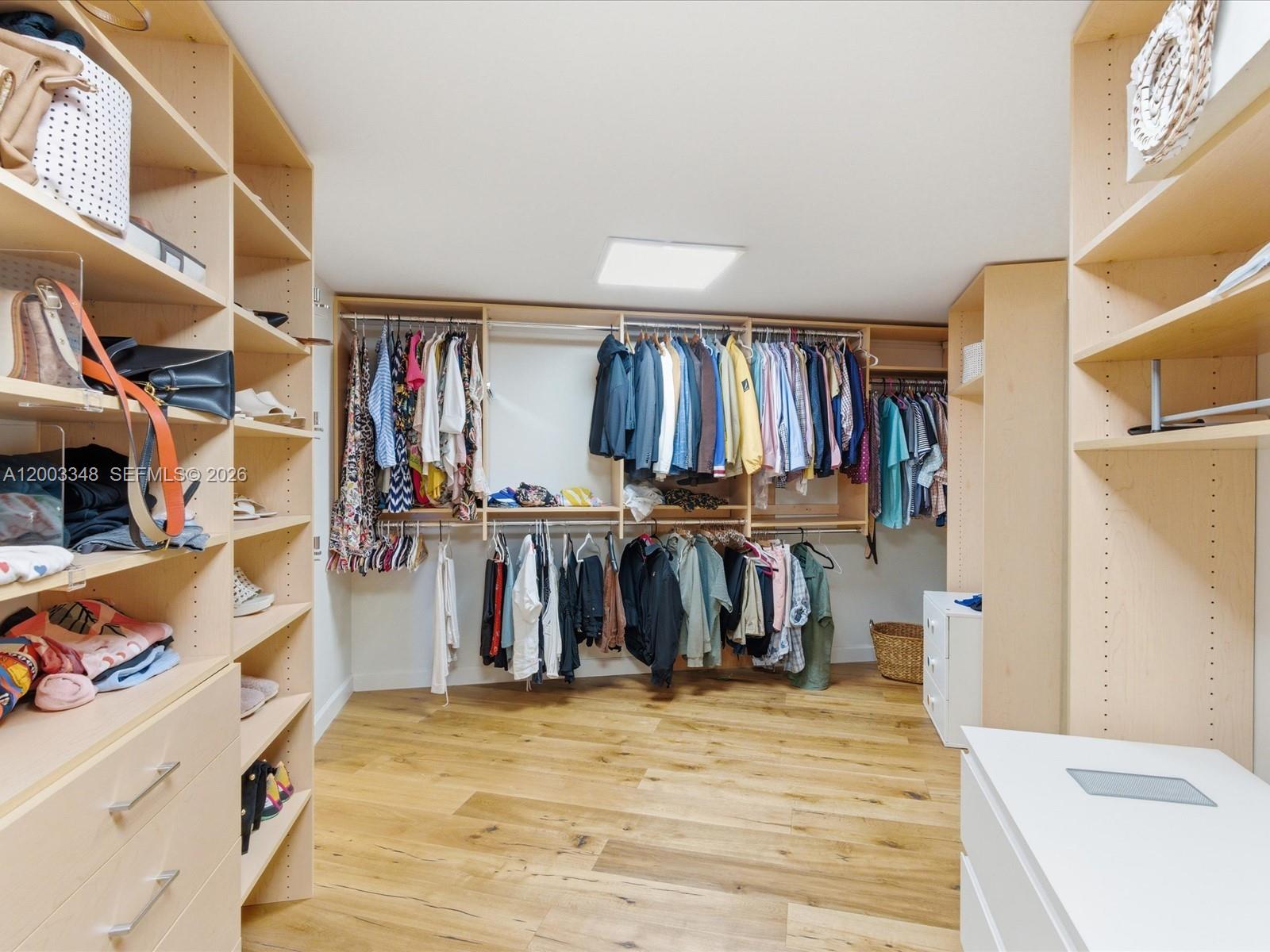 MAR-AZUL CONDO - Residential