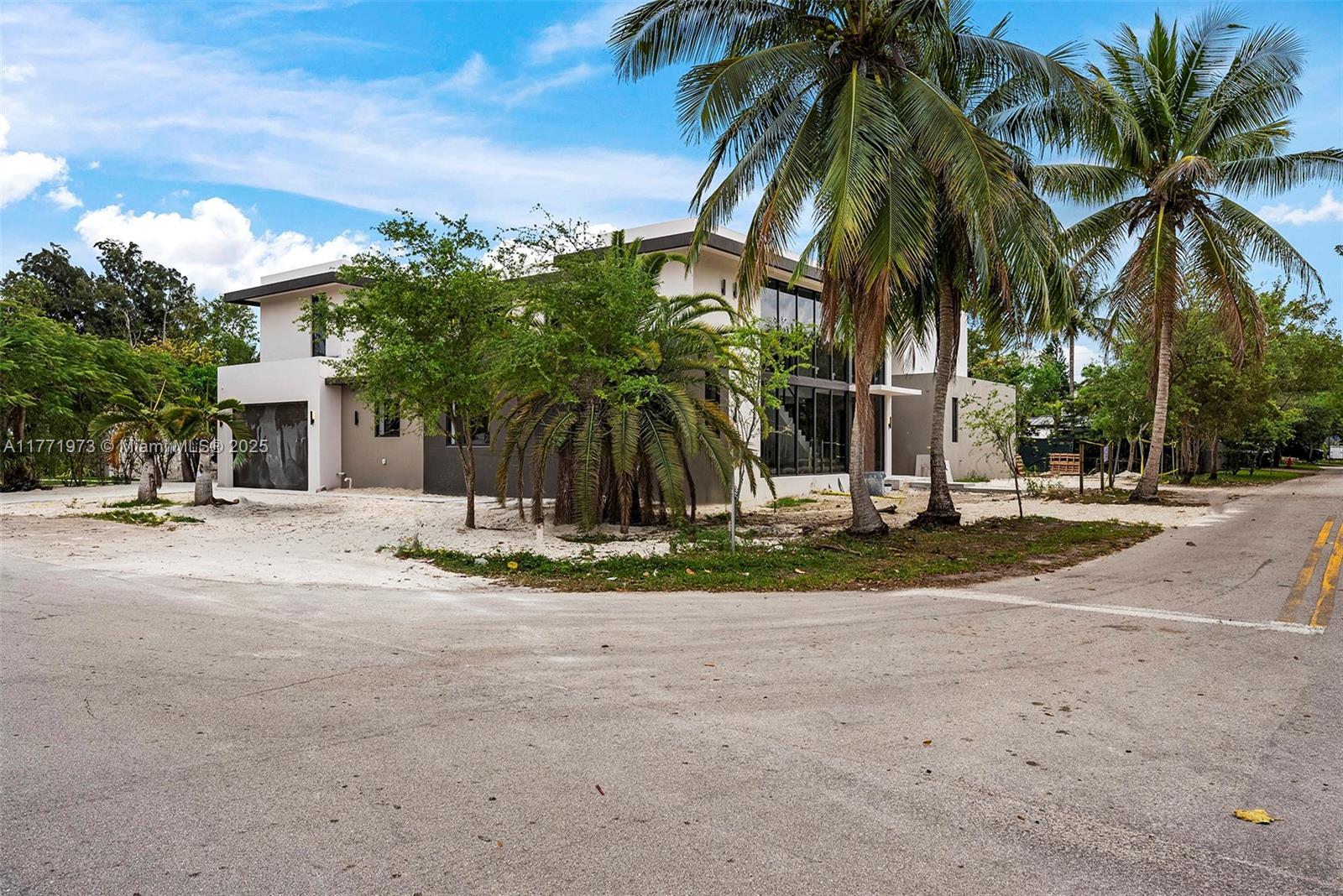 6250 SW 78th St