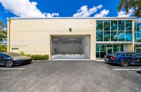 8009 NW 29th St 8009 Doral FL 33122