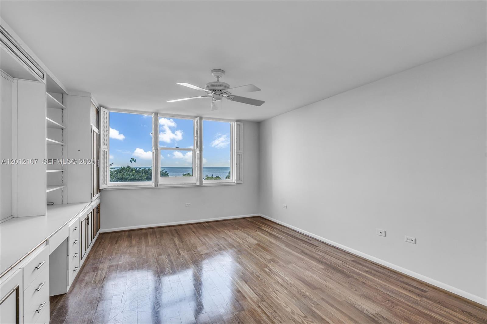 ISLAND HOUSE APT INC - CO - Residential