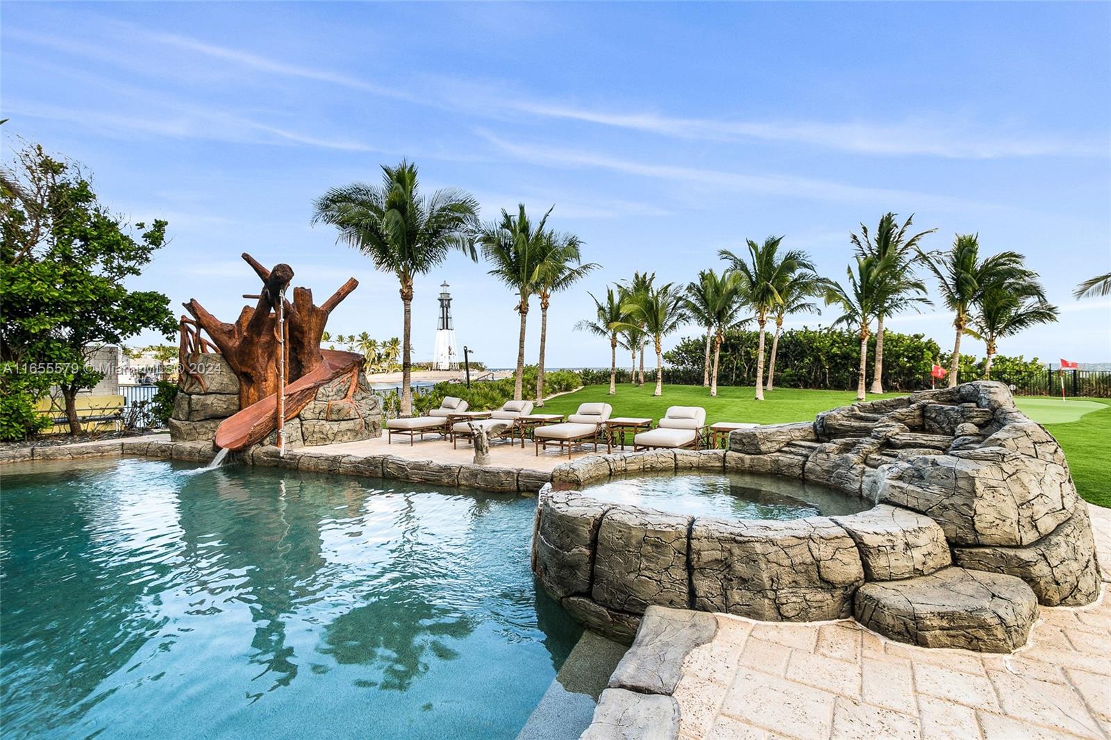 HILLSBORO SHORES SEC A - Residential Lease