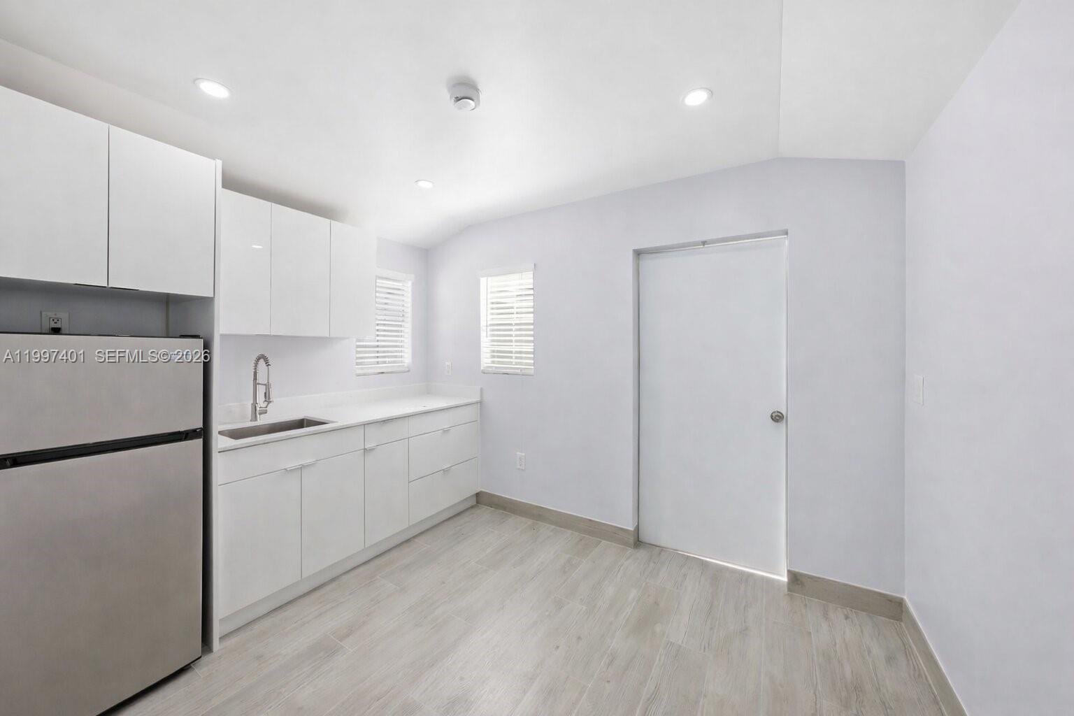 PRINCETONIAN WEST - Residential