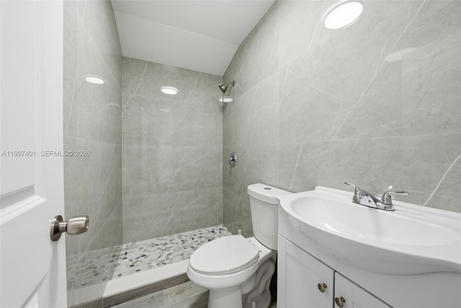 PRINCETONIAN WEST - Residential