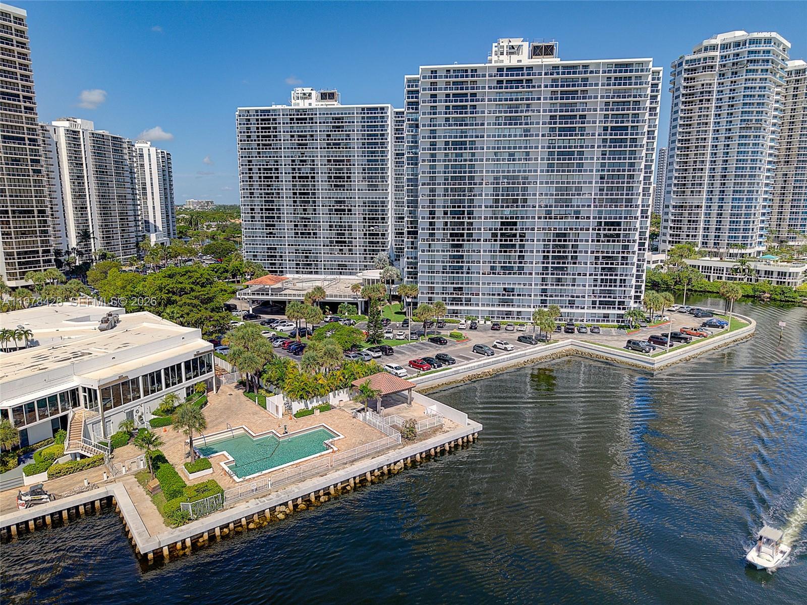 WATERVIEW CONDO - Residential
